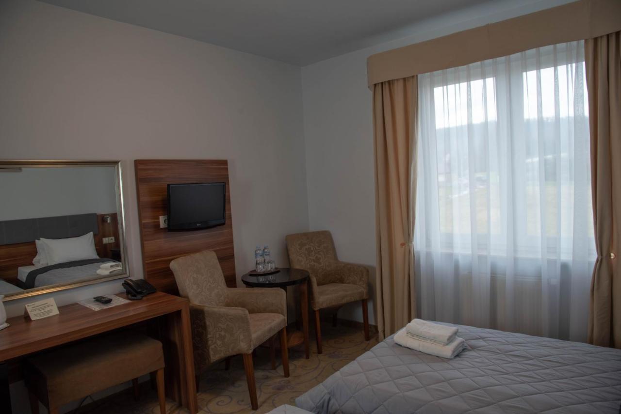 Krzywaczka Hotel Komfort מראה חיצוני תמונה