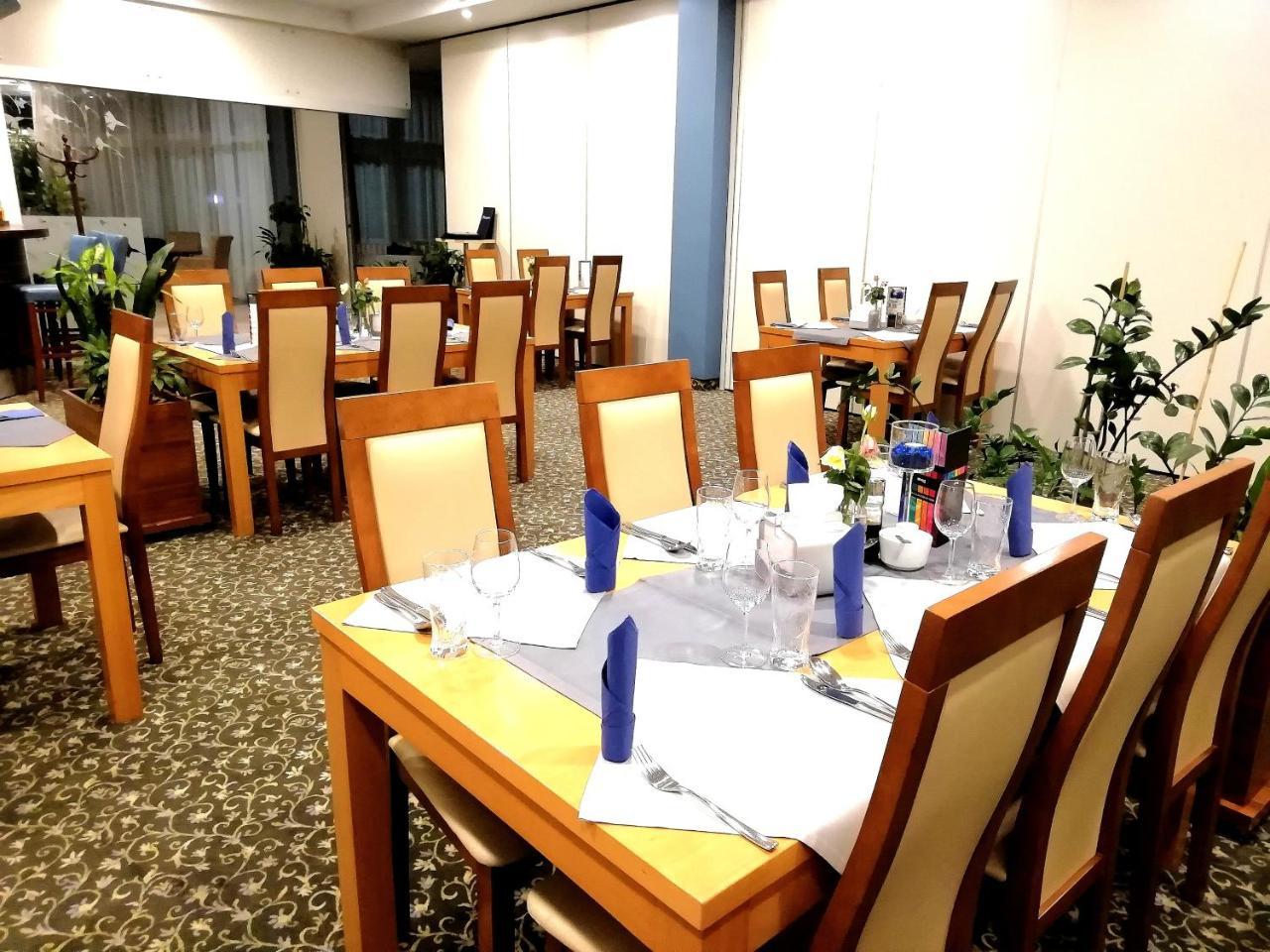 Krzywaczka Hotel Komfort מראה חיצוני תמונה